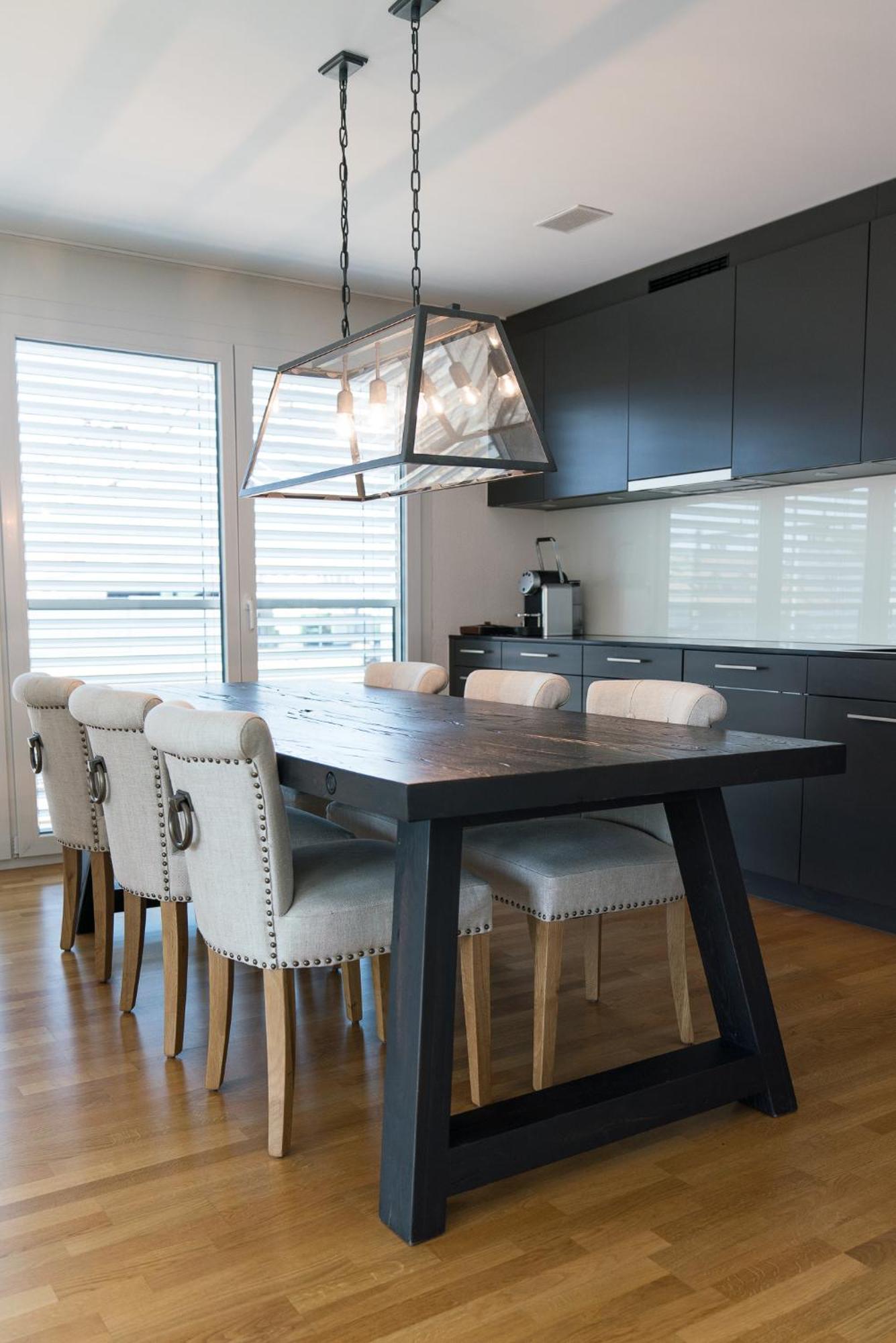 Apartment Spedition Тун Екстериор снимка